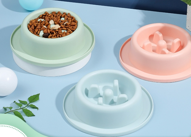 Pet Bowls Pet Dog Slow Feeder Bowl Puppy Non Slip Puzzle Bowl Anti-Gulping Pet Slower Food Feeding Dishes Dog Bowl for Medium Small Dogs