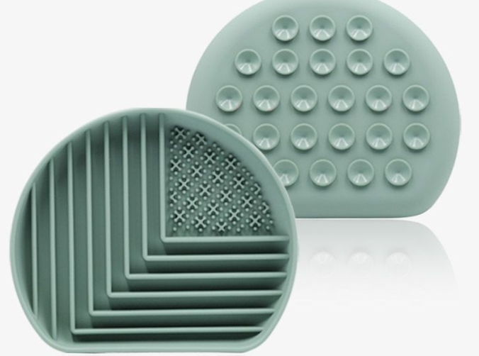 Silicone Slow Feeder Dog Bowl Wet Food Slow Feeder For Dogs