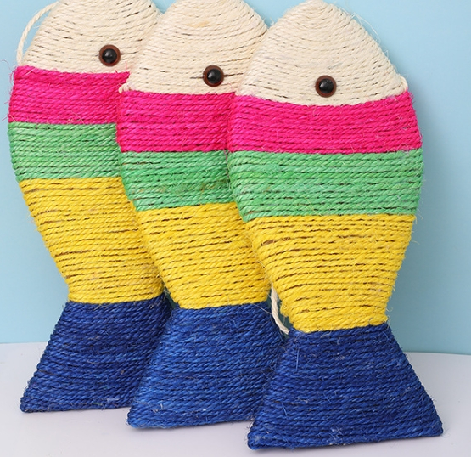 Pet cat toy extra large cat scratching post colorful sisal flat fish claw scratcher