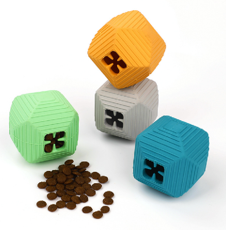 Snuffle Ball Dogs Toy  for Improving Intelligence