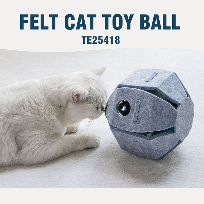 Felt Cat Toy Ball