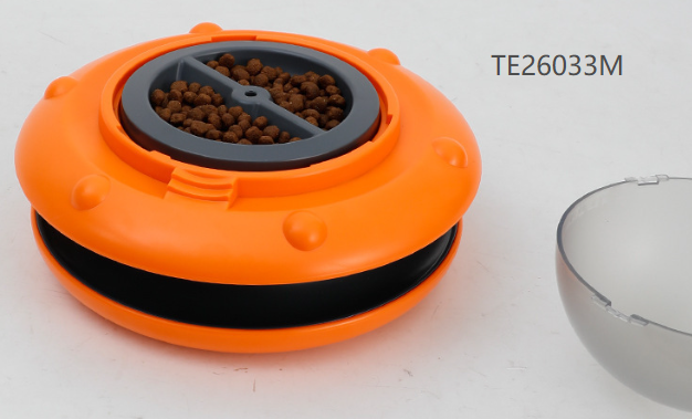 Spaceship electric cat feeding toy - Image 3